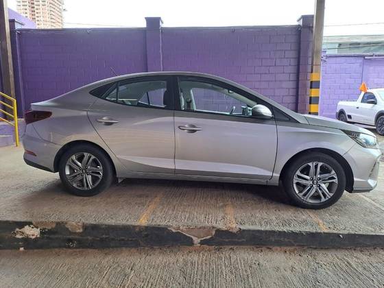 HYUNDAI HB20S 1.0 12V FLEX COMFORT PLUS MANUAL